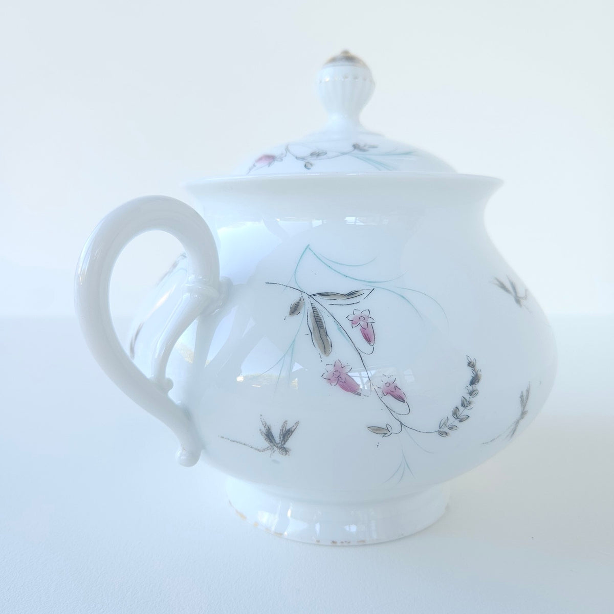 Sucrier couvert – Manufacture Jean Pouyat – Limoges, v. 1900-1910