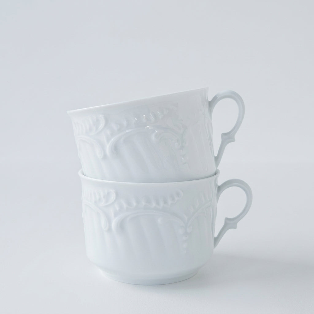 Paire de tasses à thé ou à chocolat chaud – Manufacture Chastagner – Limoges, 2e moitié du XXᵉ s.