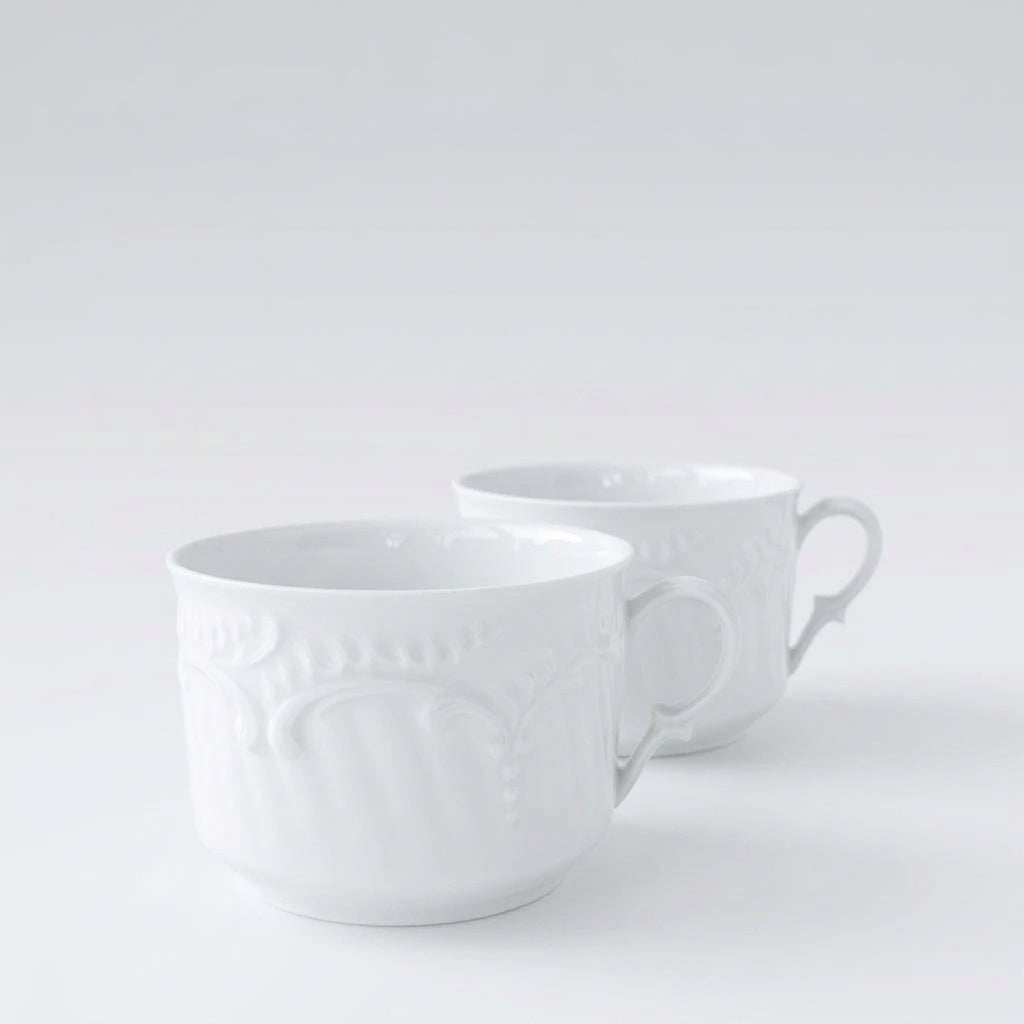Paire de tasses à thé ou à chocolat chaud – Manufacture Chastagner – Limoges, 2e moitié du XXᵉ s.
