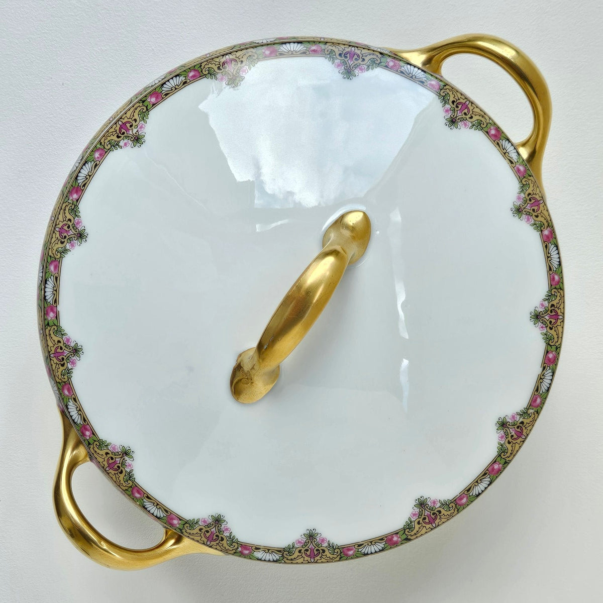 Petit légumier couvert – Manufacture Elite Works (Bawo & Dotter) – Limoges, v. 1900-1914