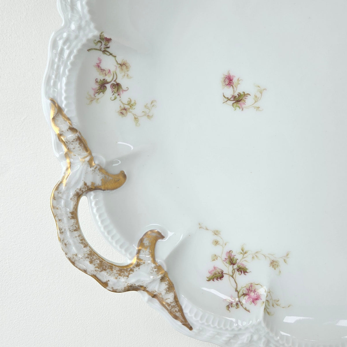 Plat à oreilles – Manufacture Frank Haviland – Limoges, v. 1900-1915