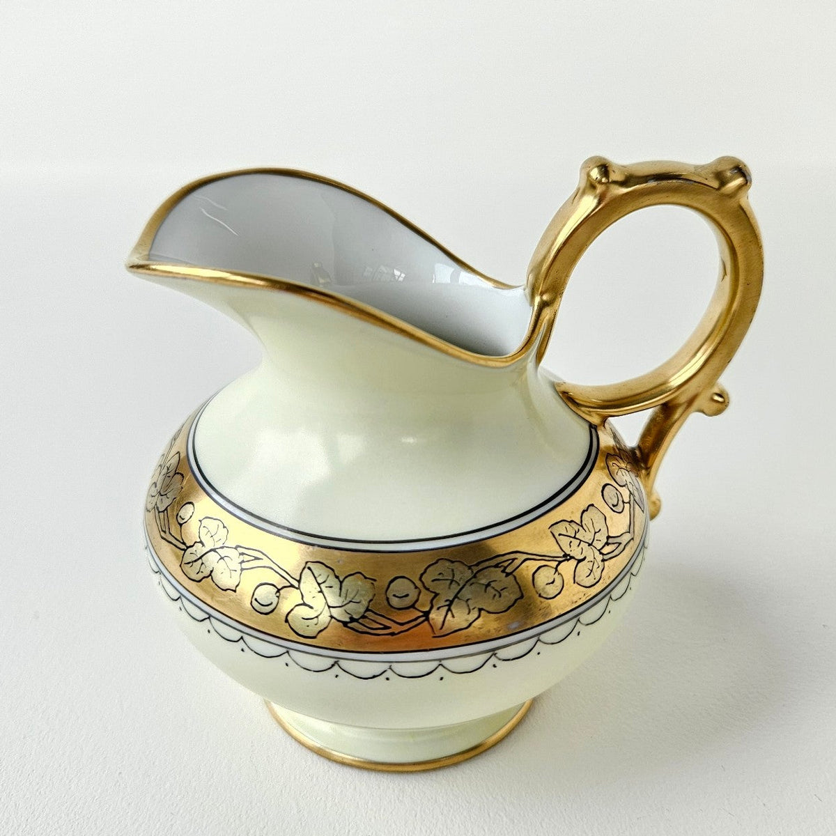 Crémier - Décor E. W. Donath – Manufacture Plainemaison Frères – Limoges, v. 1905