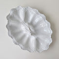 Grand serviteur en porcelaine blanche émaillée – Limoges, 2e moitié du XXᵉ s.