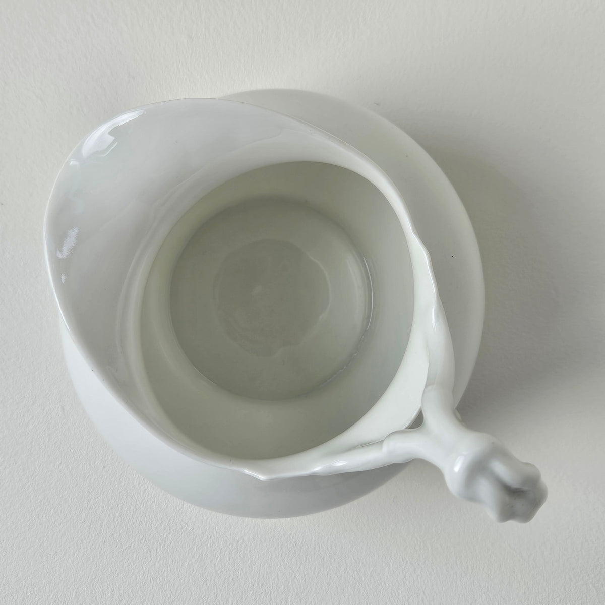 Crémier en porcelaine blanche – Manufacture Jean Pouyat – Limoges, v. 1890-1900