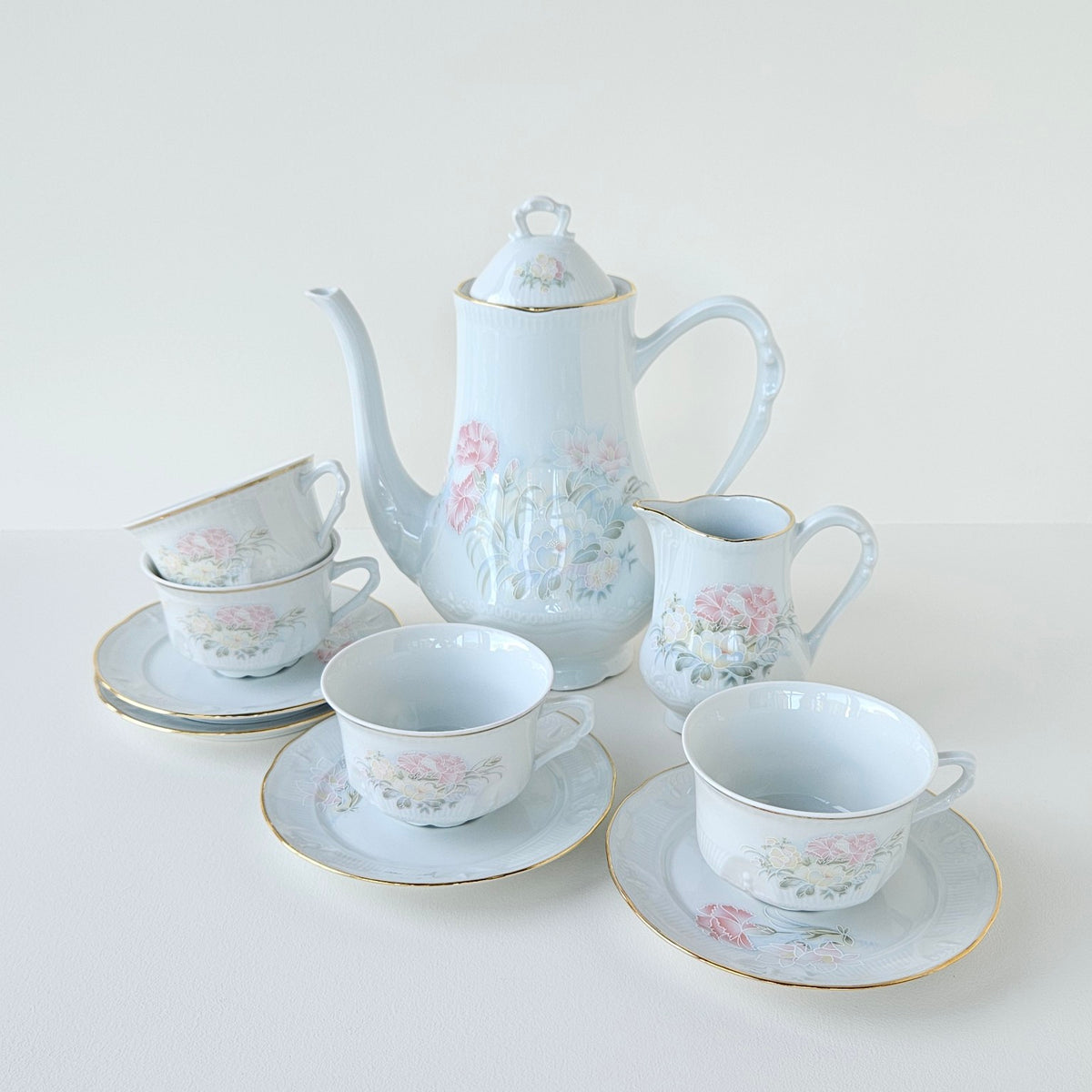 Service à thé – Décor floral pastel – Manufacture Feuillade Porcelaine – Limoges, v. 1980