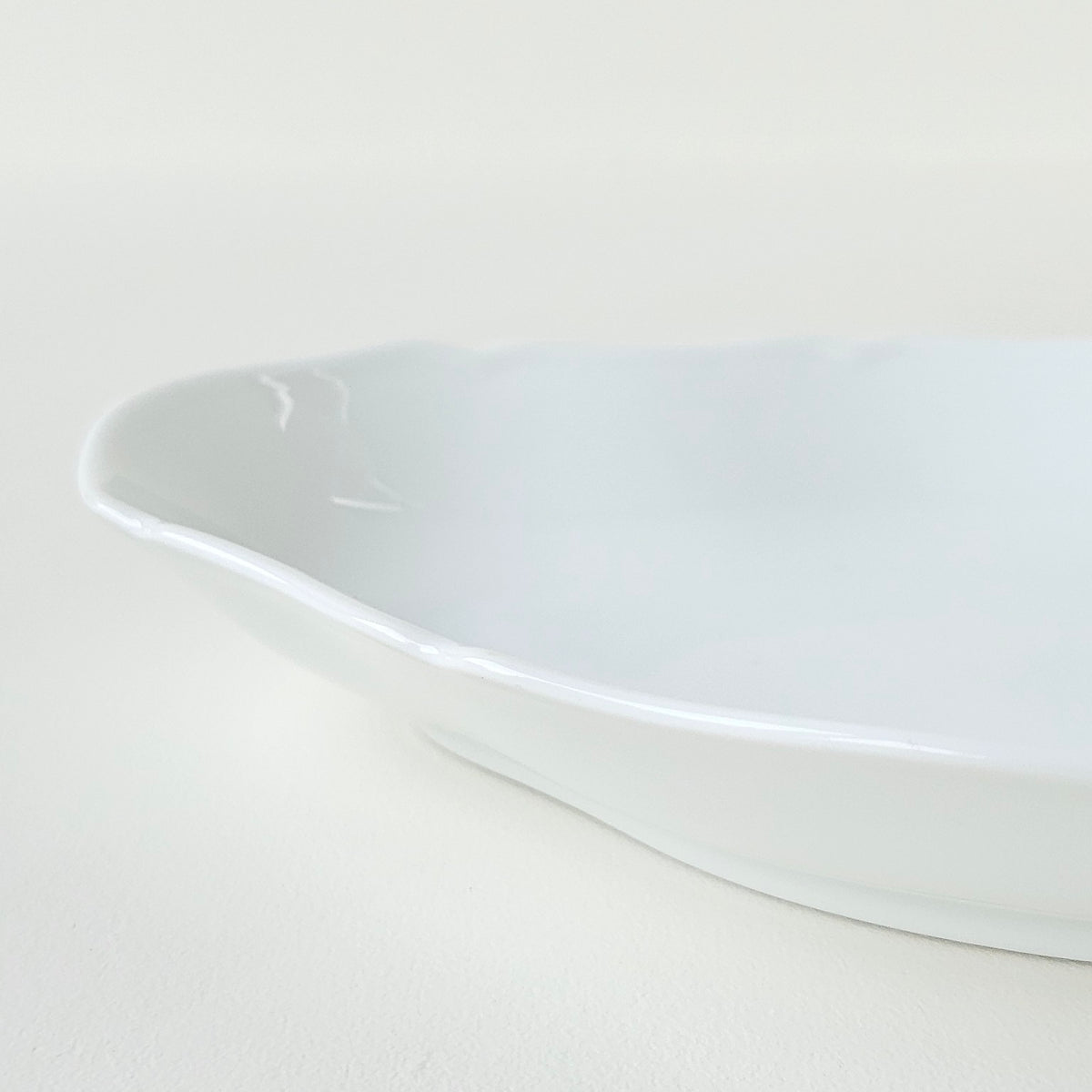 Ravier oblong – Manufacture Chastagner – Limoges, 2e moitié du XXᵉ s.