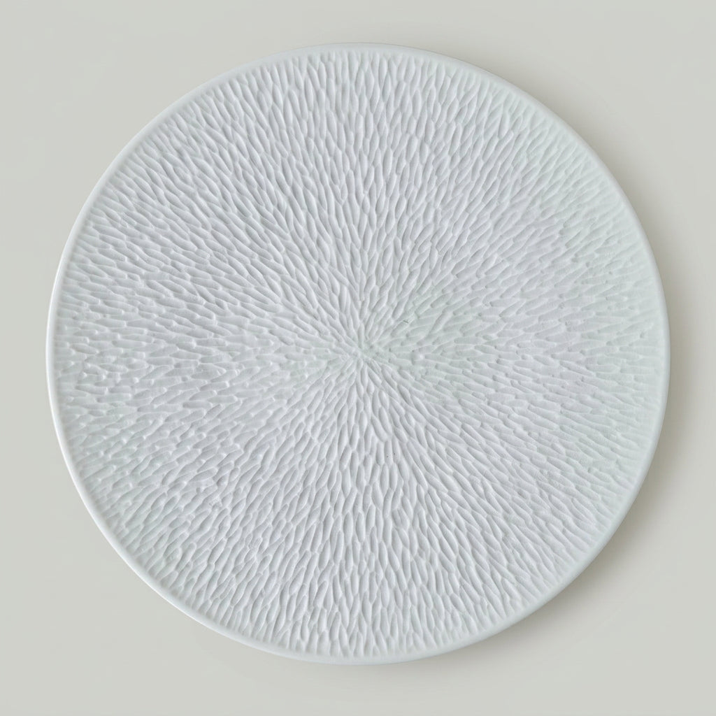 Suite de six assiettes à dessert – Minéral – Manufacture Raynaud – Limoges, début du XXIe s.