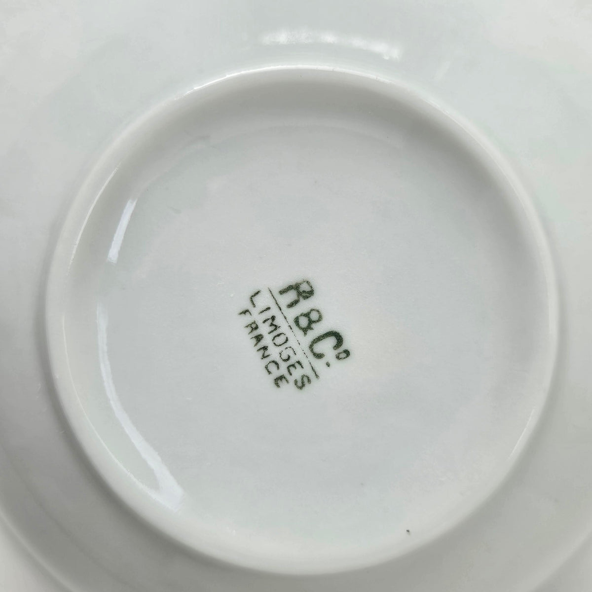 Ensemble de six tasses à thé – Manufacture Raynaud – Limoges, v. 1920-1925