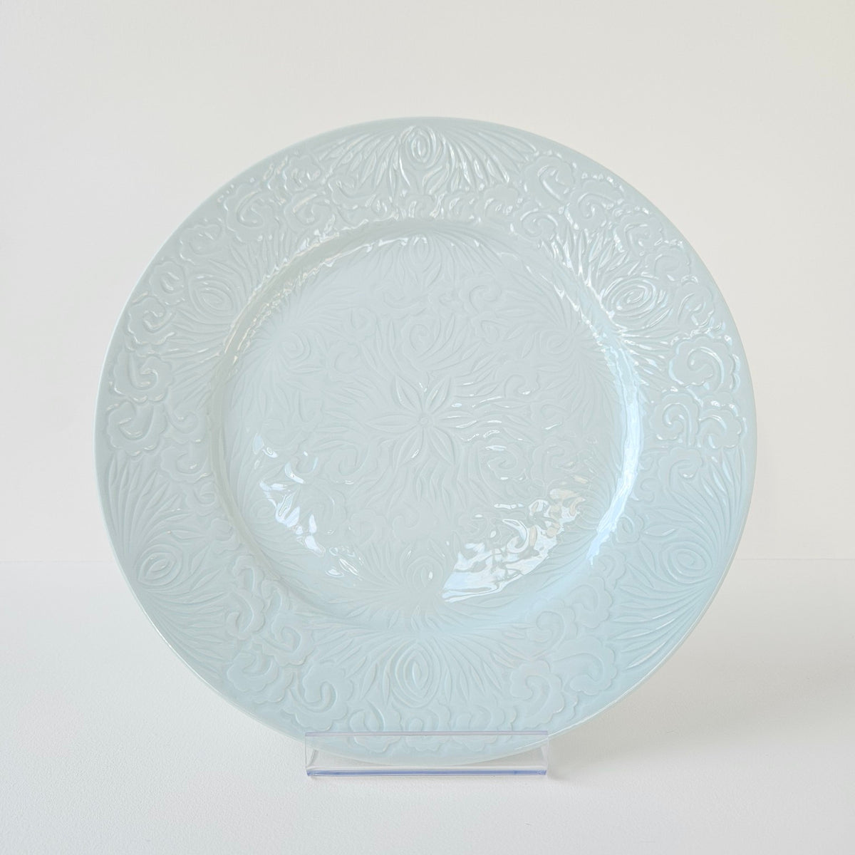 Assiette à déjeuner en porcelaine céladon – Topkapi – Manufacture Raynaud – Limoges, début du XXIe s.