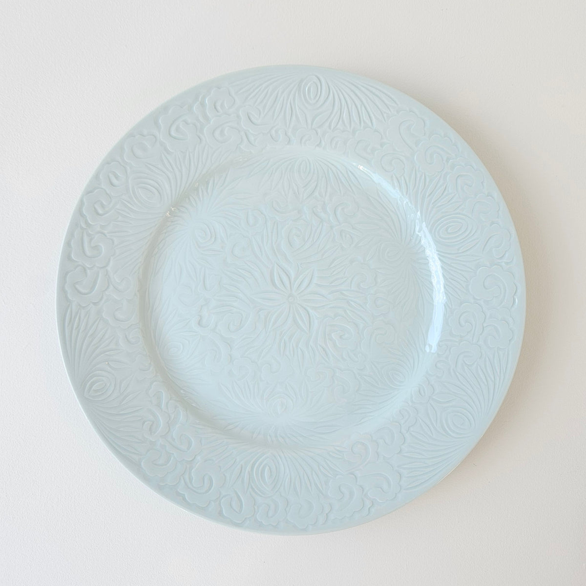 Assiette à déjeuner en porcelaine céladon – Topkapi – Manufacture Raynaud – Limoges, début du XXIe s.