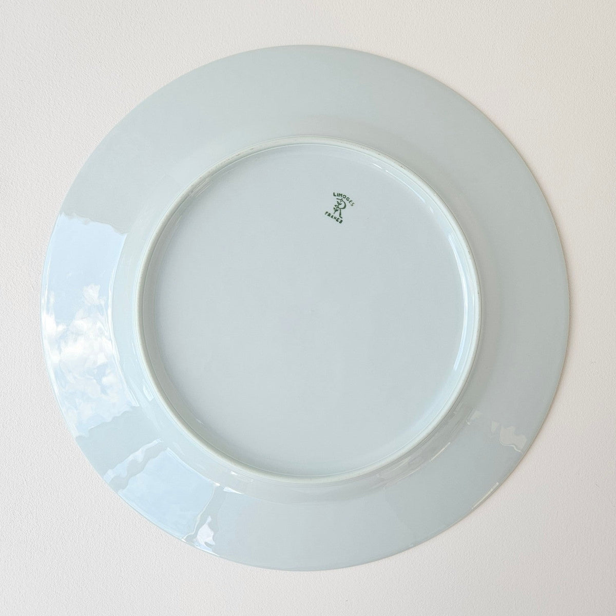 Assiette à déjeuner en porcelaine céladon – Topkapi – Manufacture Raynaud – Limoges, début du XXIe s.
