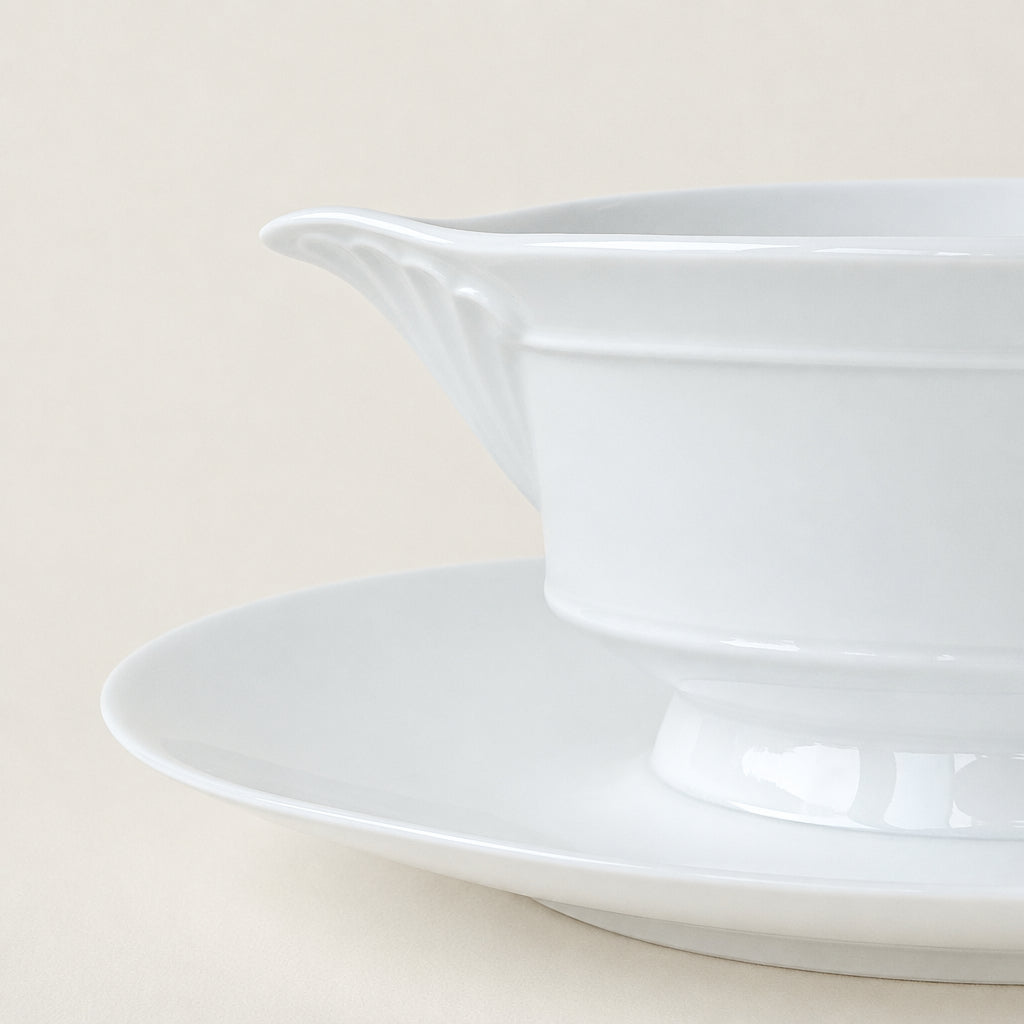 Saucière sur dormant – Manufacture Raynaud – Limoges, 2e moitié du XXᵉ s.