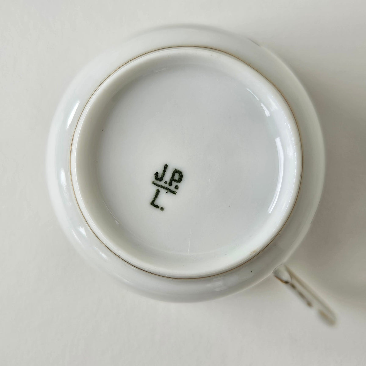 Tasses à café et leurs soucoupes – Manufacture Jean Pouyat – Limoges, v. 1900-1910