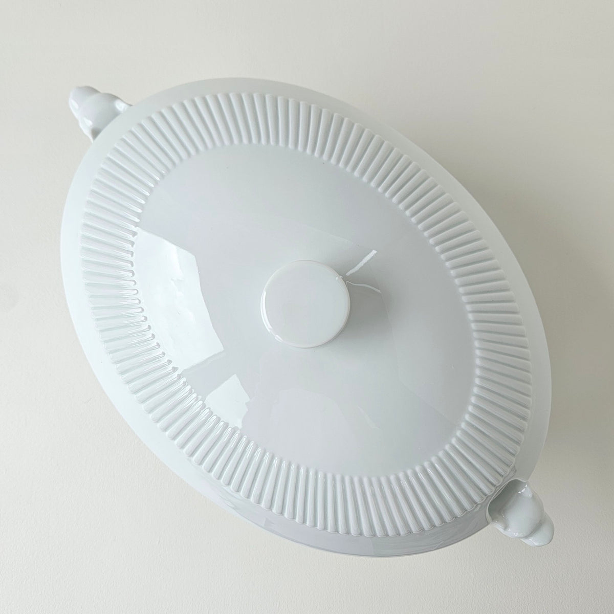Oval Tureen – Manufacture Raynaud – Limoges, 2nd Half of the 20th Century