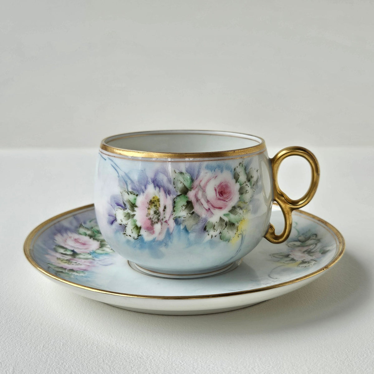 Tasse et soucoupe – Manufacture Elite Works (Bawo & Dotter) – Limoges, v. 1900