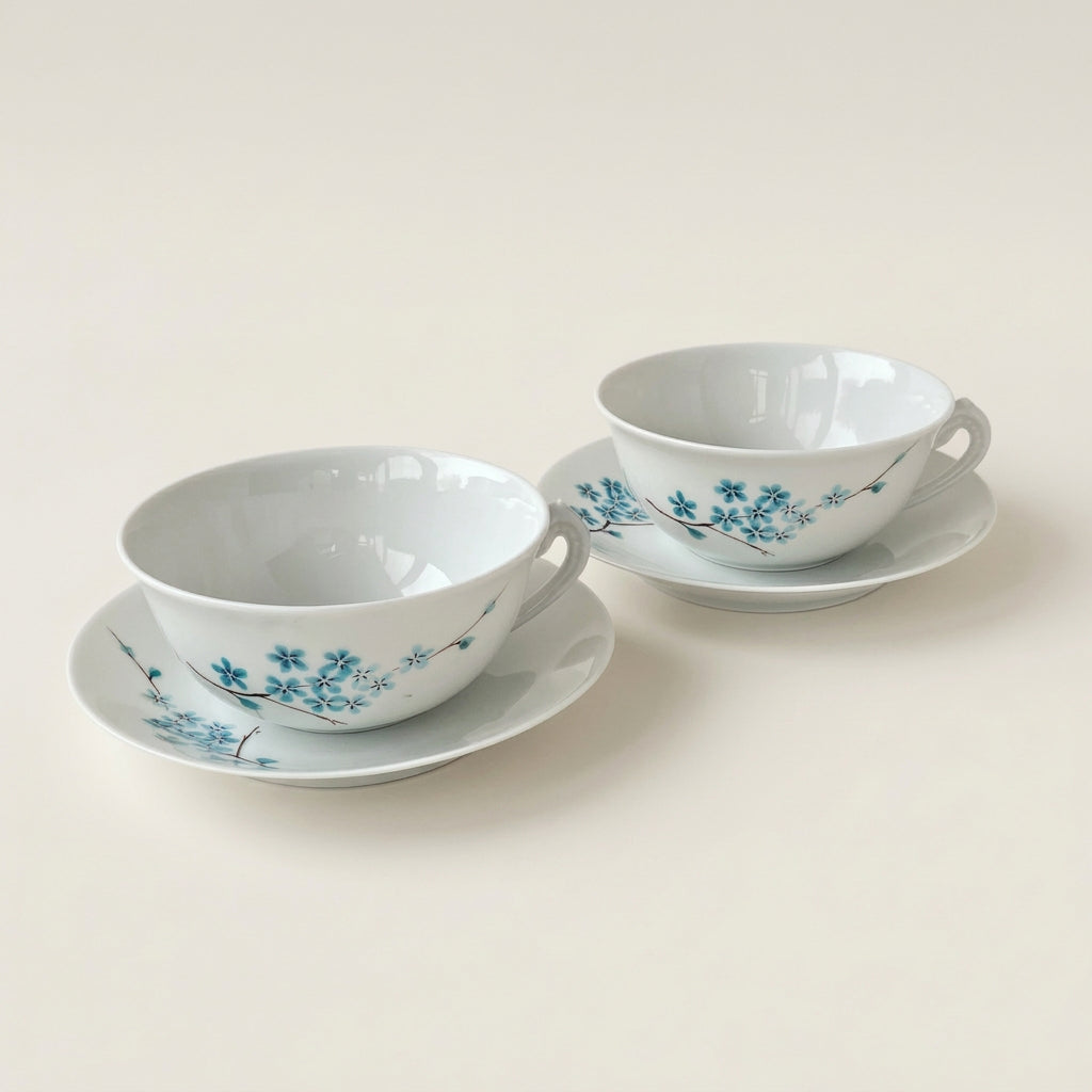 Paire de tasses à thé – Décor : Odette Dugraindelorge – Manufacture Bernardaud – Limoges, v. 1960