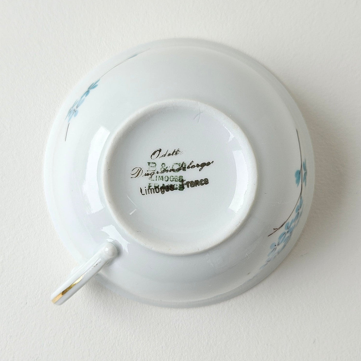 Paire de tasses à thé – Décor : Odette Dugraindelorge – Manufacture Bernardaud – Limoges, v. 1960