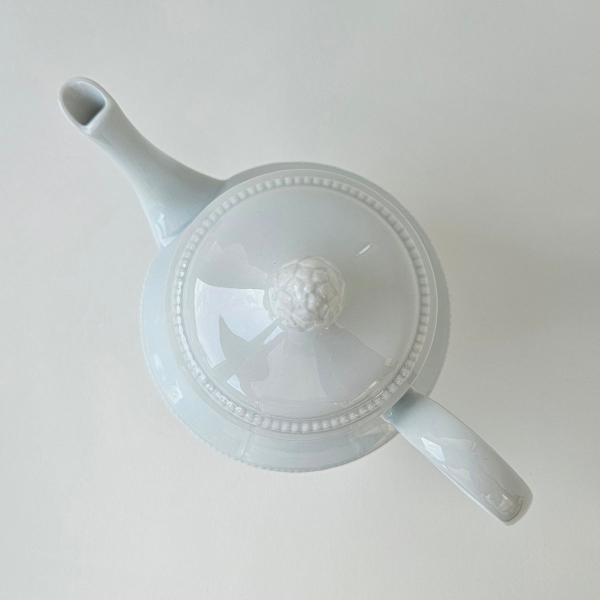 Théière ancienne – Manufacture Bernardaud – Limoges, v. 1920-1930