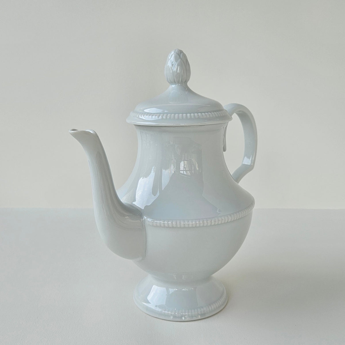 Théière ancienne – Manufacture Bernardaud – Limoges, v. 1920-1930