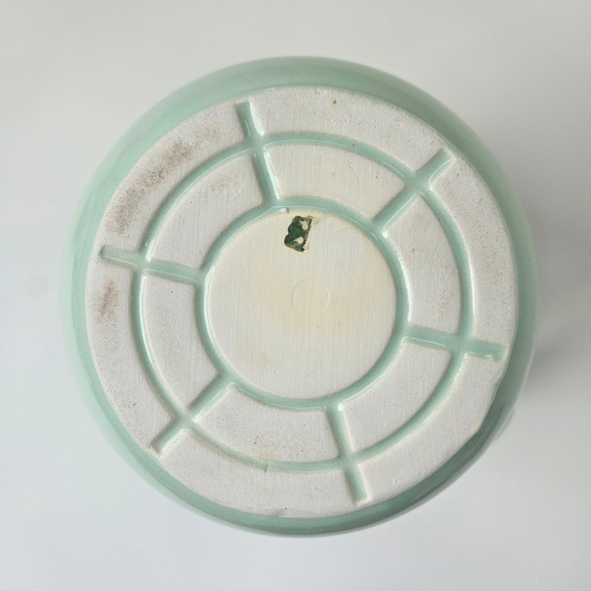 Théière en céramique émaillée vert céladon – Europe, v. 1950–1970