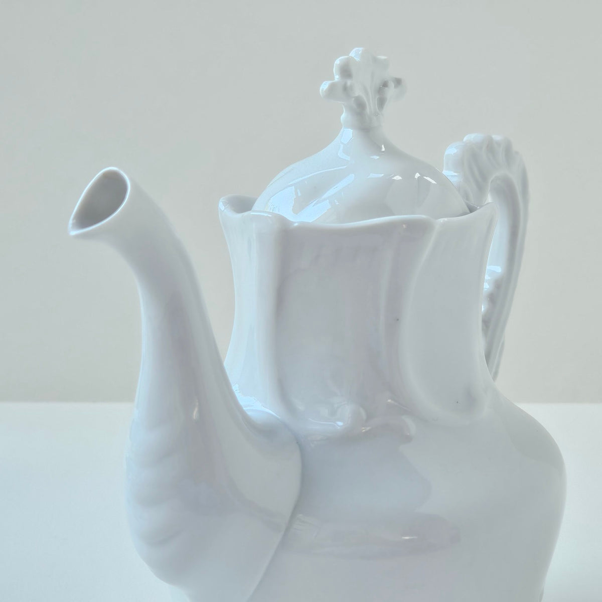 Antique Teapot – Unidentified Manufacturer – Limoges, c. 1900