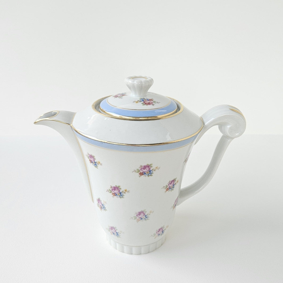 Coffee Pot – Manufacture Union Limousine – Limoges, c. 1940–1950