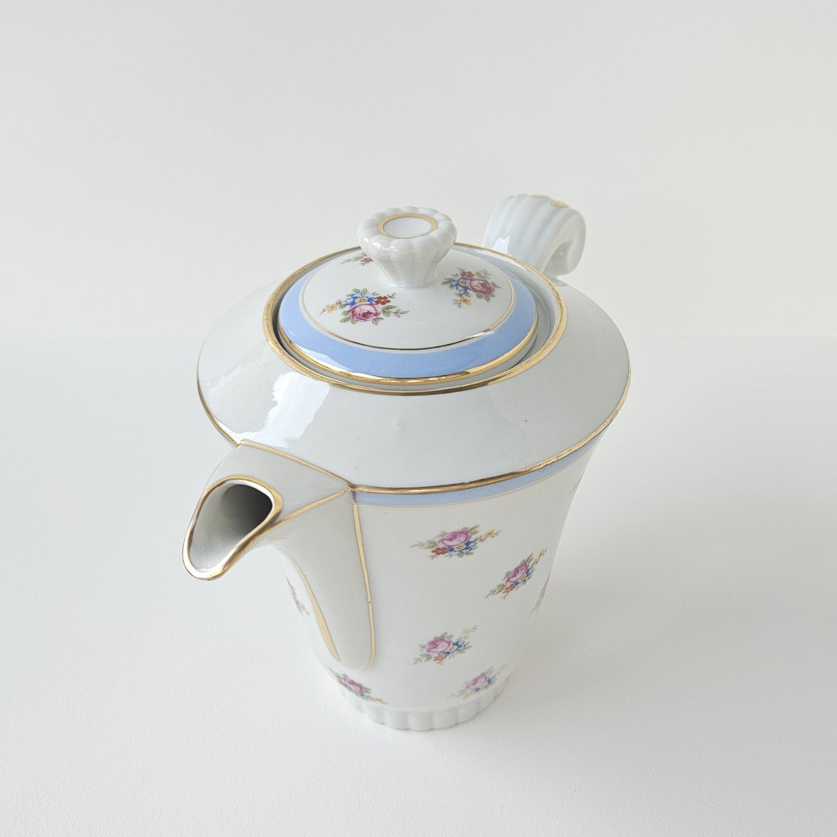 Coffee Pot – Manufacture Union Limousine – Limoges, c. 1940–1950