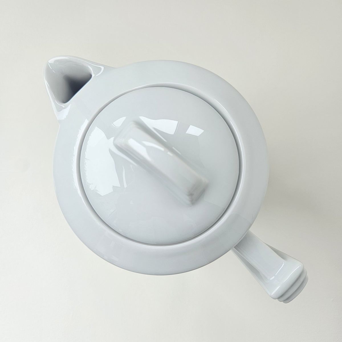 Verseuse en porcelaine – Limoges, v. 1970-1980